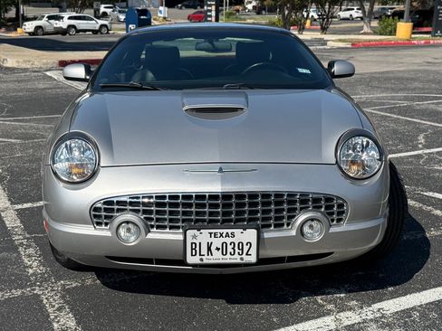 Used 2004 Ford Thunderbird Convertible 2D image 2