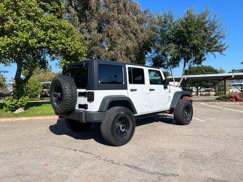 Used 2014 Jeep Wrangler Unlimited Sport w/ Quick Order Package 24S image 5