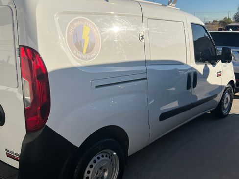 Used 2021 RAM ProMaster City Tradesman image 15