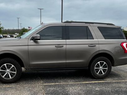 Used 2018 Ford Expedition XLT w/ Equipment Group 202A