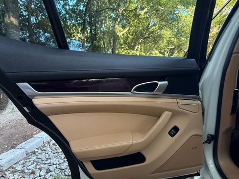 Used 2016 Porsche Panamera Edition RWD image 16