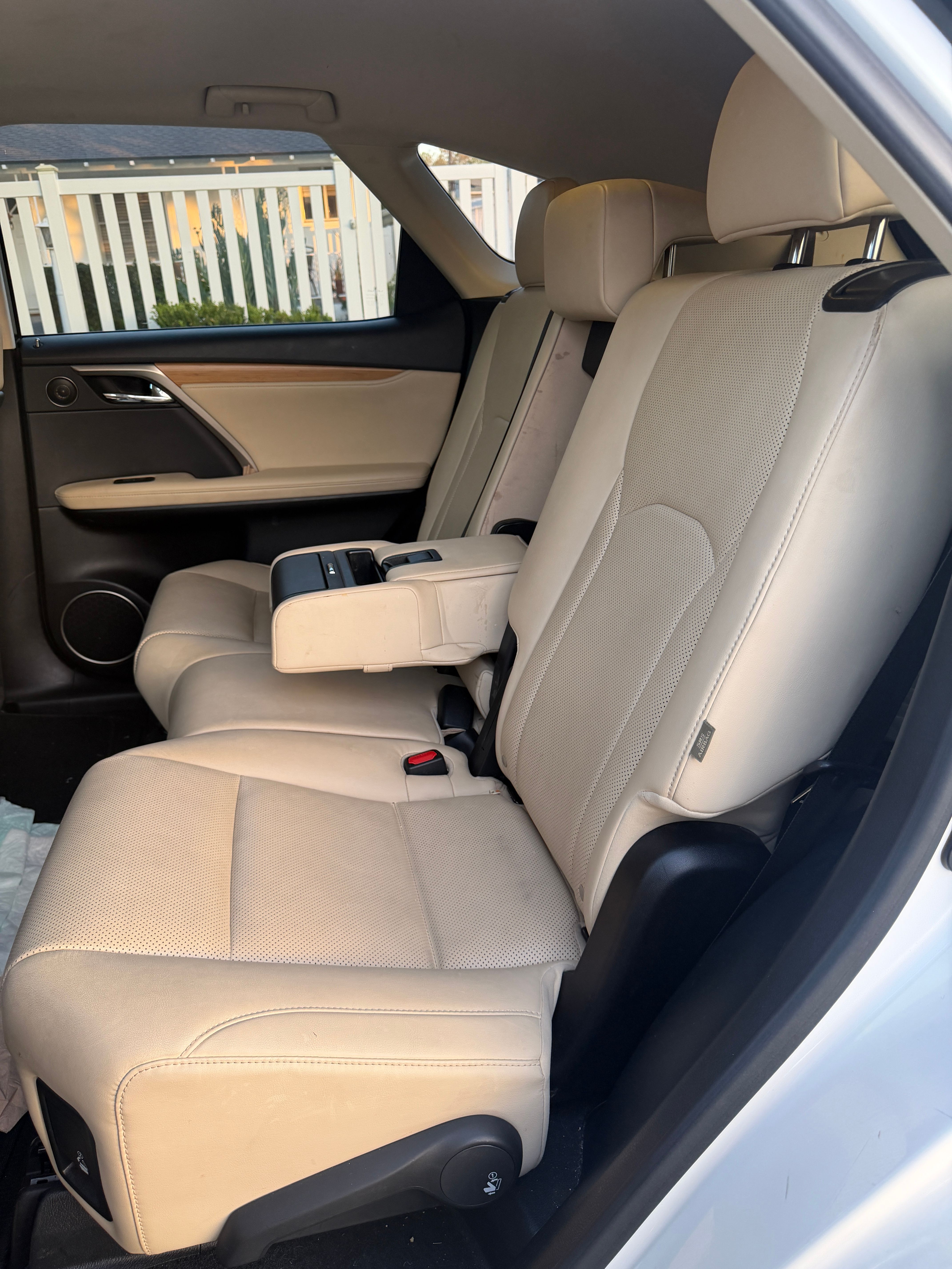 Used 2021 Lexus RX 350L FWD w/ Premium Package image 8