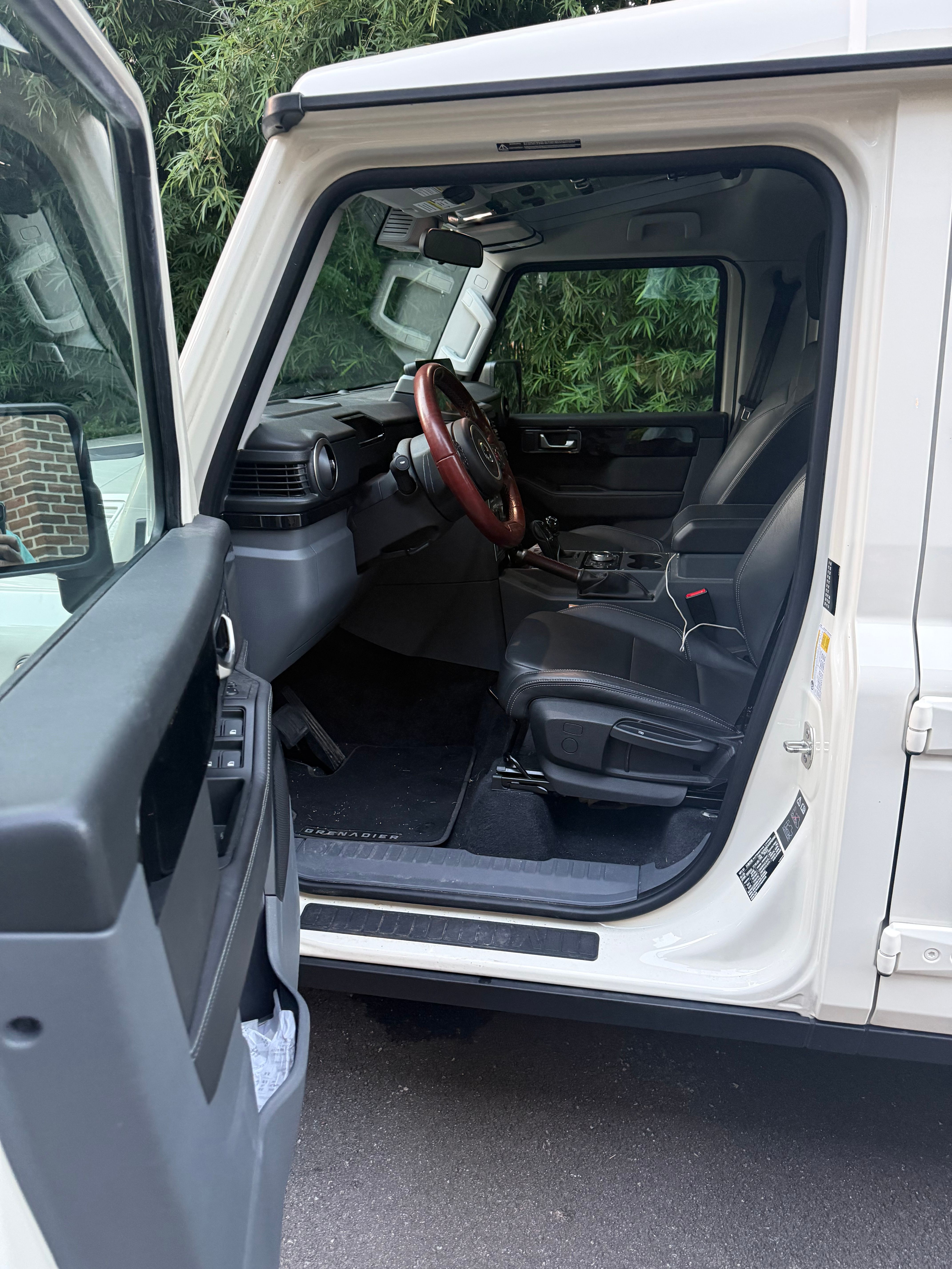 Used 2025 INEOS Grenadier Quartermaster AWD/4WD image 5