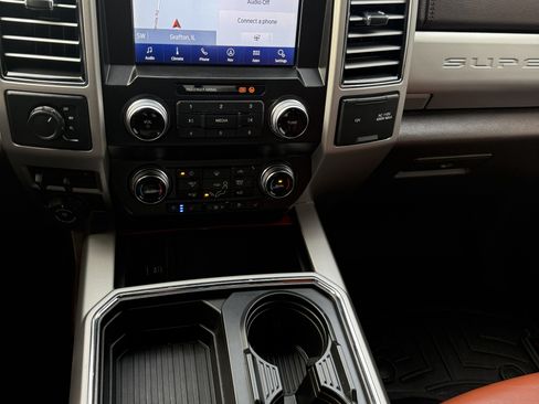 Used 2021 Ford F450 King Ranch w/ King Ranch Ultimate Package image 10