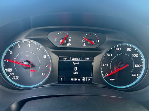 Used 2017 Chevrolet Malibu LT image 5