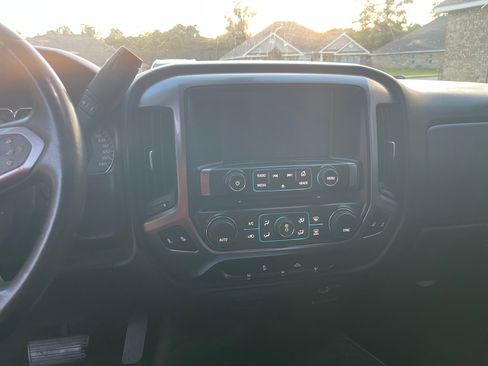 Used 2015 Chevrolet Silverado 1500 LT w/ LT Convenience Package RWD image 2