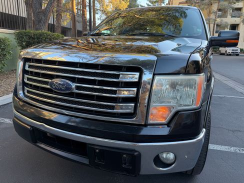 Used 2014 Ford F150 Lariat w/ Equipment Group 501A Mid image 4