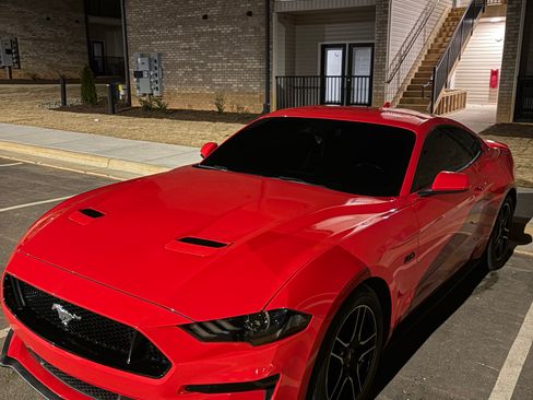 Used 2022 Ford Mustang GT Premium image 1