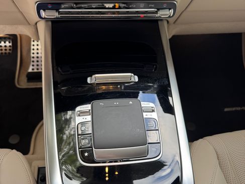 Used 2025 Mercedes-Benz G 63 AMG 4MATIC image 8