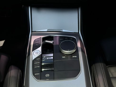Used 2023 BMW M340i RWD image 13