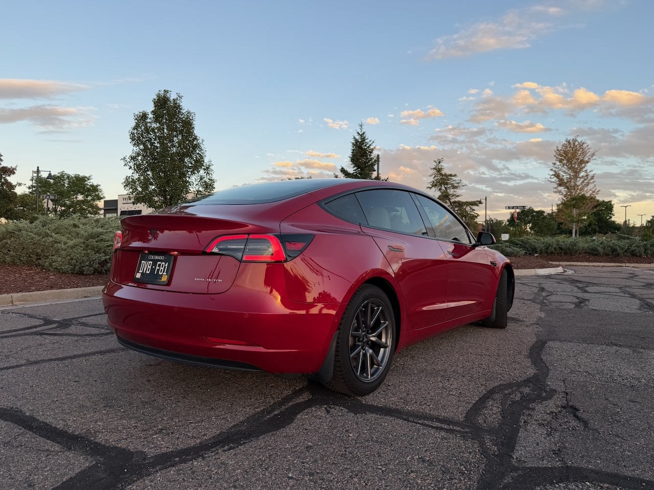 Used 2019 Tesla Model 3 Long Range AWD/4WD image 4