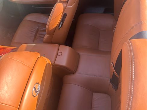 Used 2002 Lexus SC 430 Convertible image 6