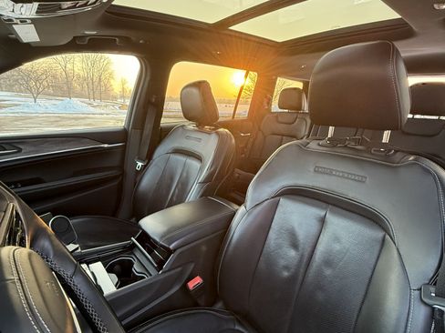 Used 2021 Jeep Grand Cherokee L Overland image 20