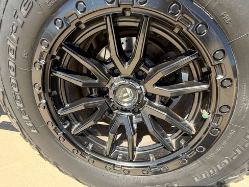 Used 2015 Toyota 4Runner SR5 Premium image 19