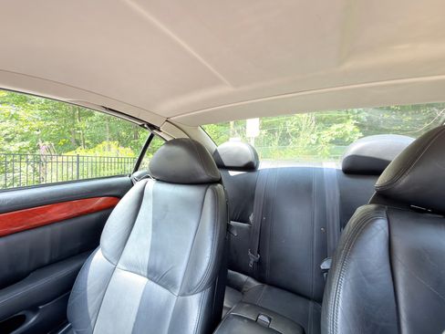 Used 2002 Lexus SC 430 Convertible RWD image 32
