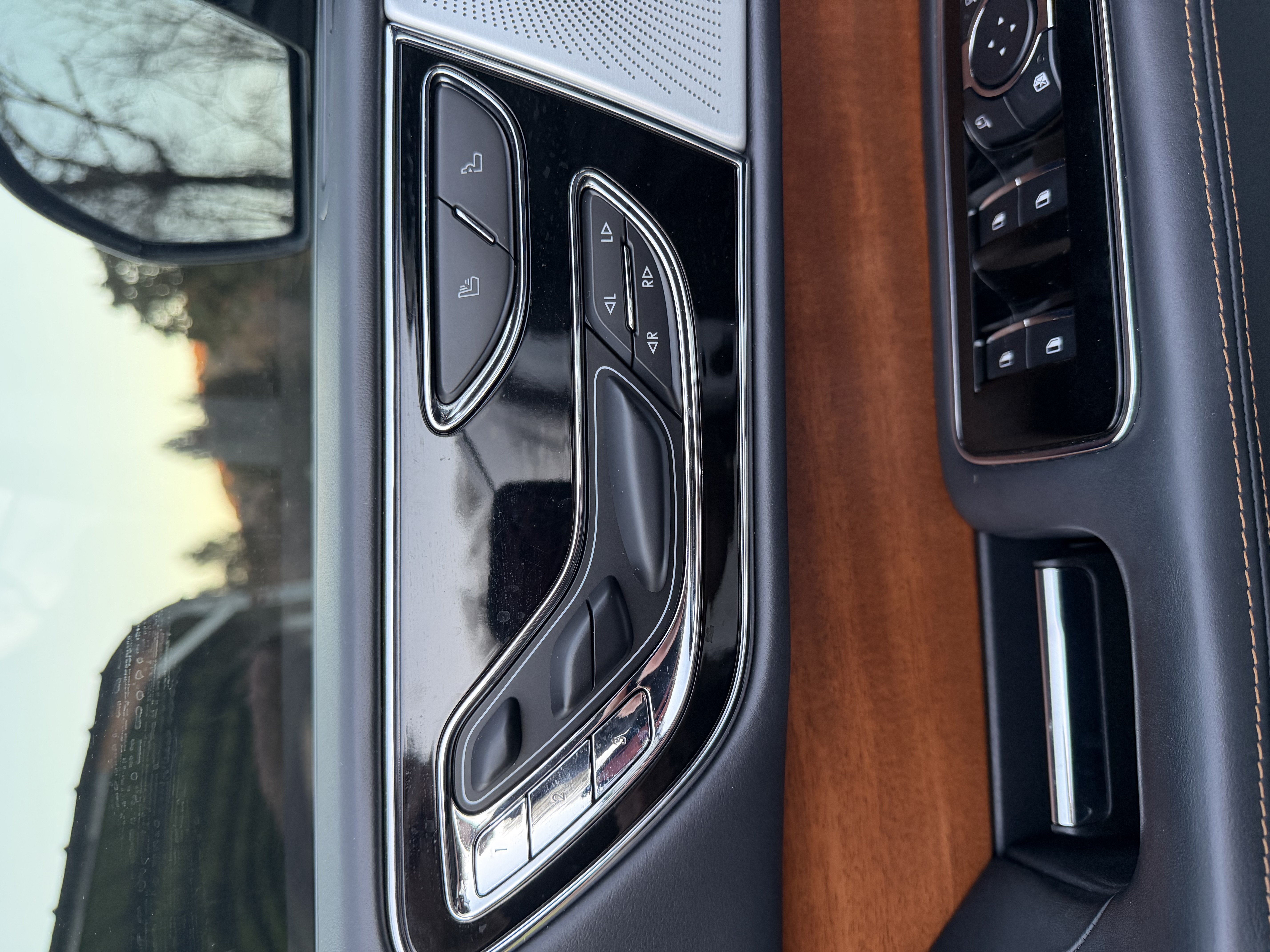 Used 2023 Lincoln Navigator Black Label AWD/4WD image 19
