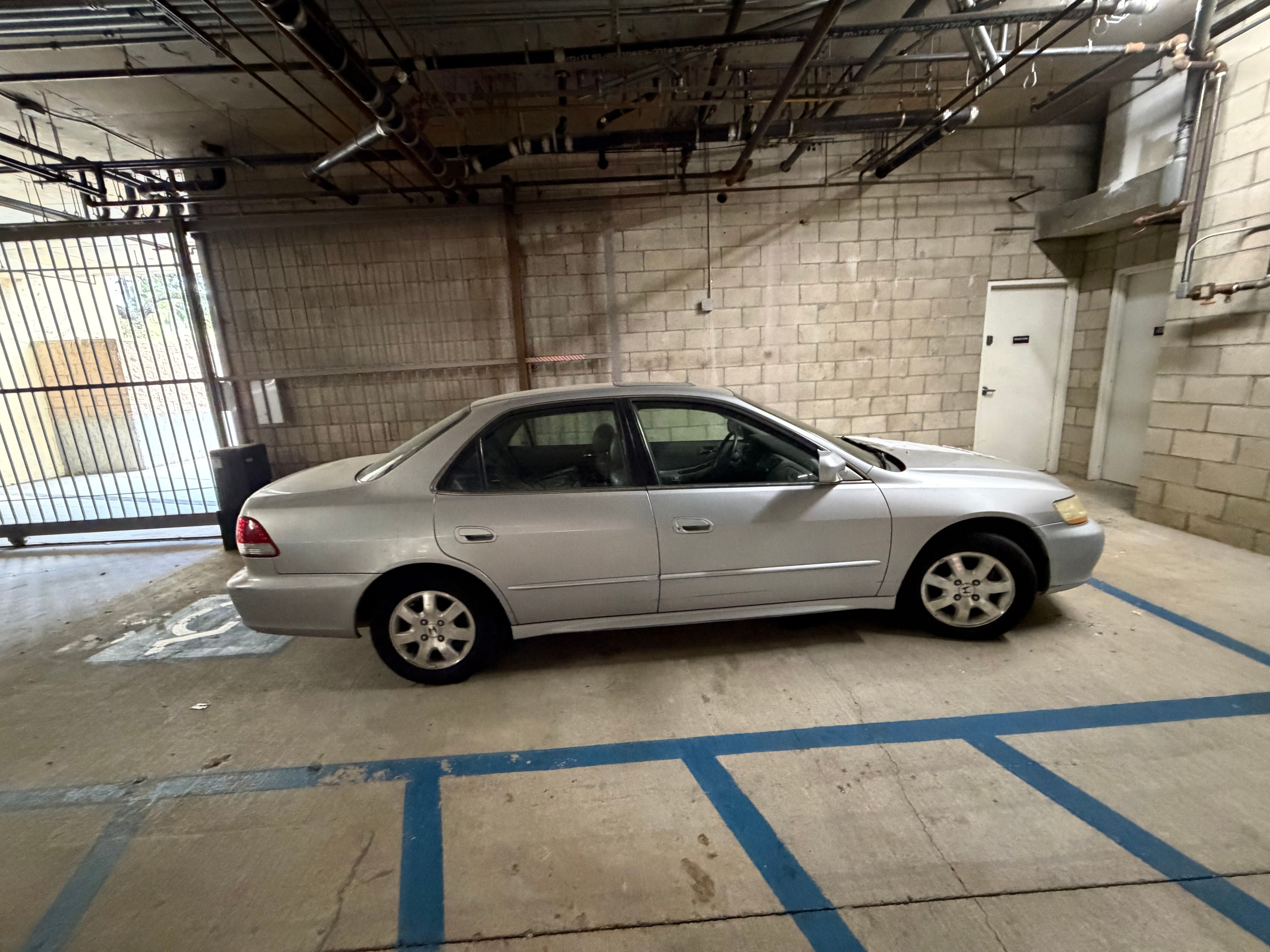 Used 2002 Honda Accord EX image 12