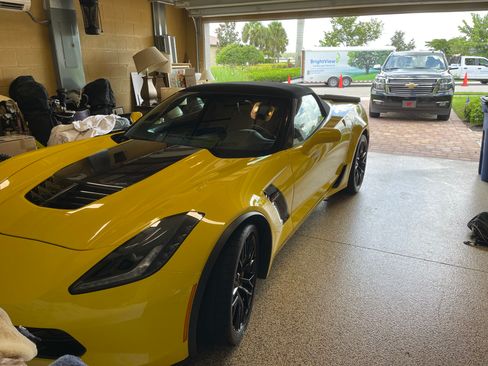 Used 2016 Chevrolet Corvette Z06 w/ 3LZ Preferred Equipment Group RWD image 19
