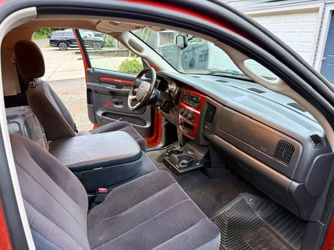Used 2005 Dodge Ram 1500 Truck SLT w/ Daytona Edition Group AWD/4WD image 13