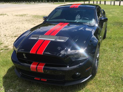 Used 2012 Ford Mustang Shelby GT500 w/ SVT Performance Pkg RWD image 6