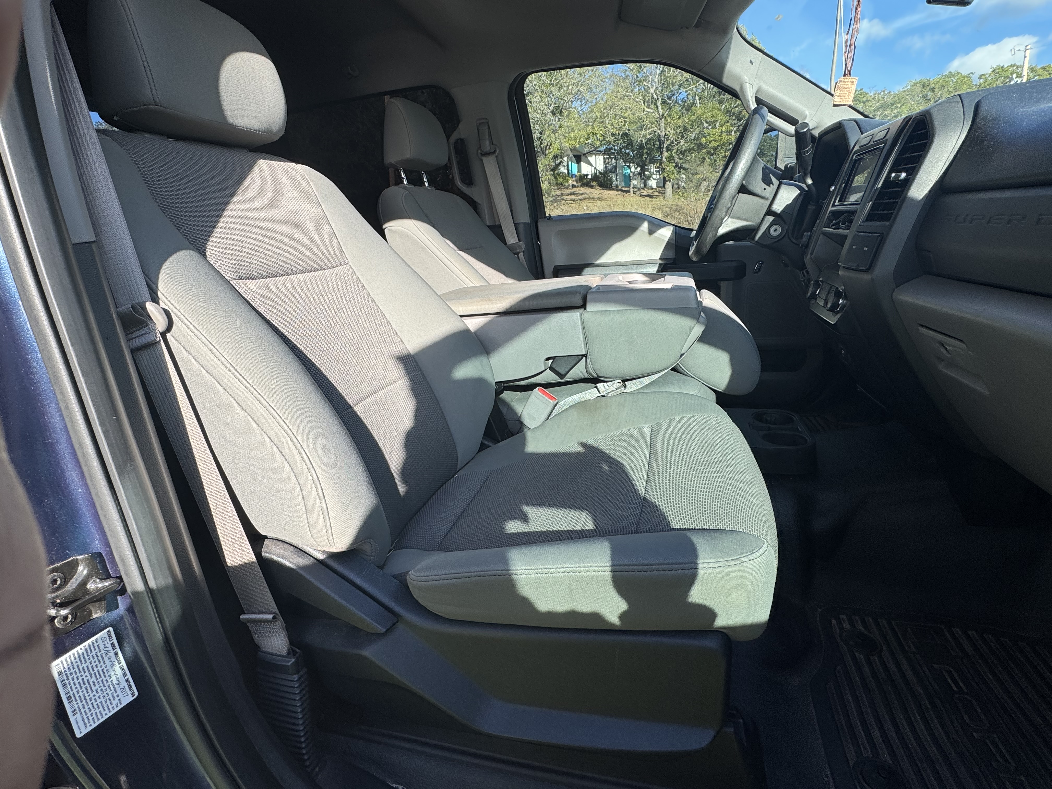 Used 2017 Ford F350 XL AWD/4WD image 1