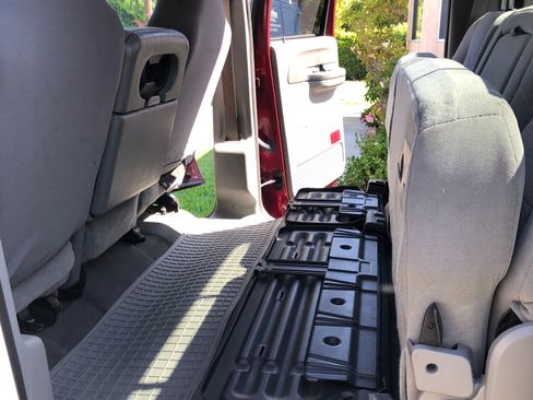 Used 2004 Ford F350 XL image 12