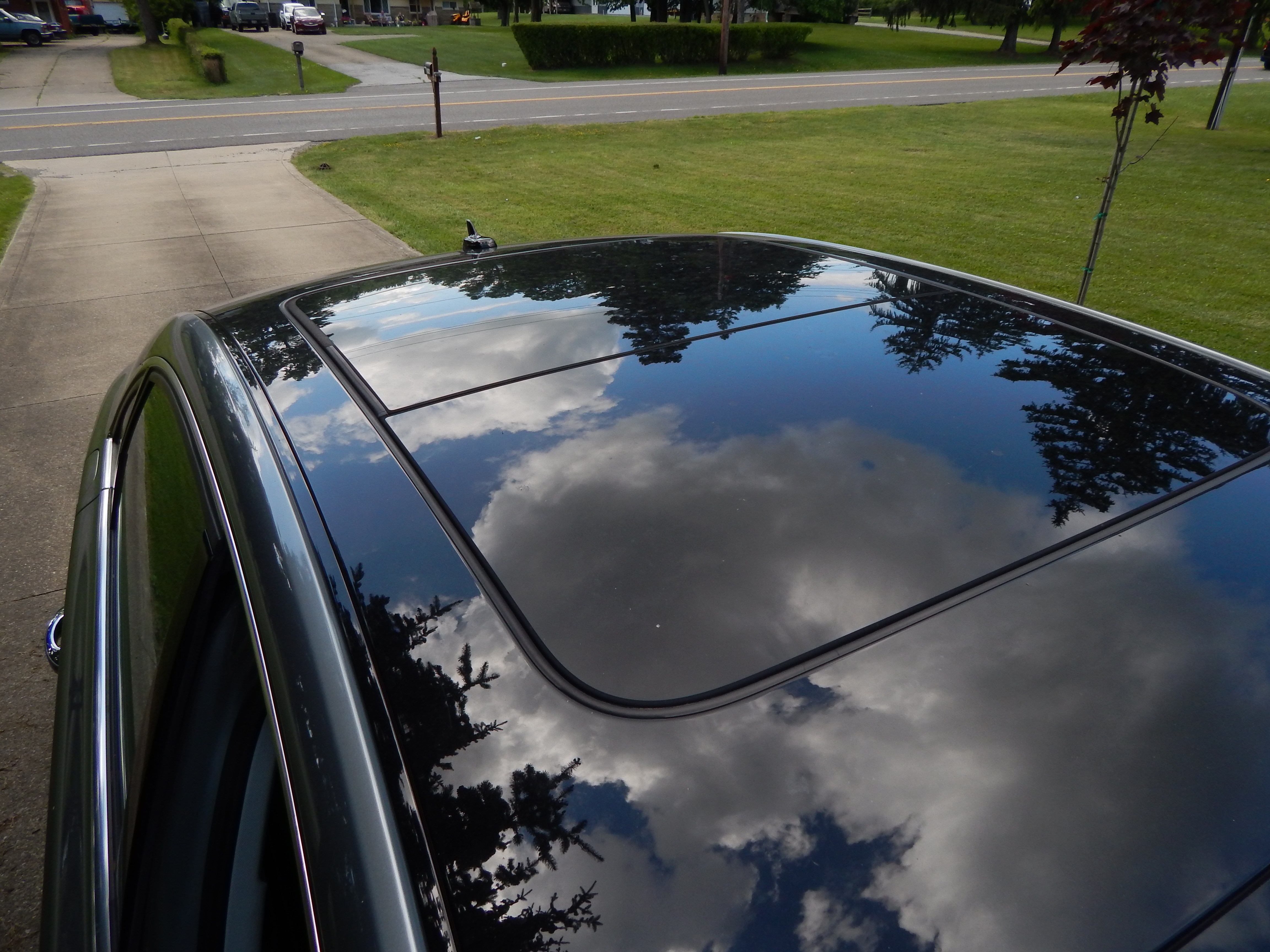 Used 2013 Audi A8 L 3.0T w/ Sport Design Pkg AWD/4WD image 13