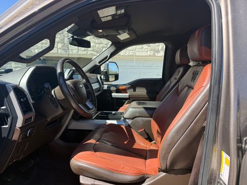 Used 2022 Ford F350 King Ranch w/ Chrome Package image 12