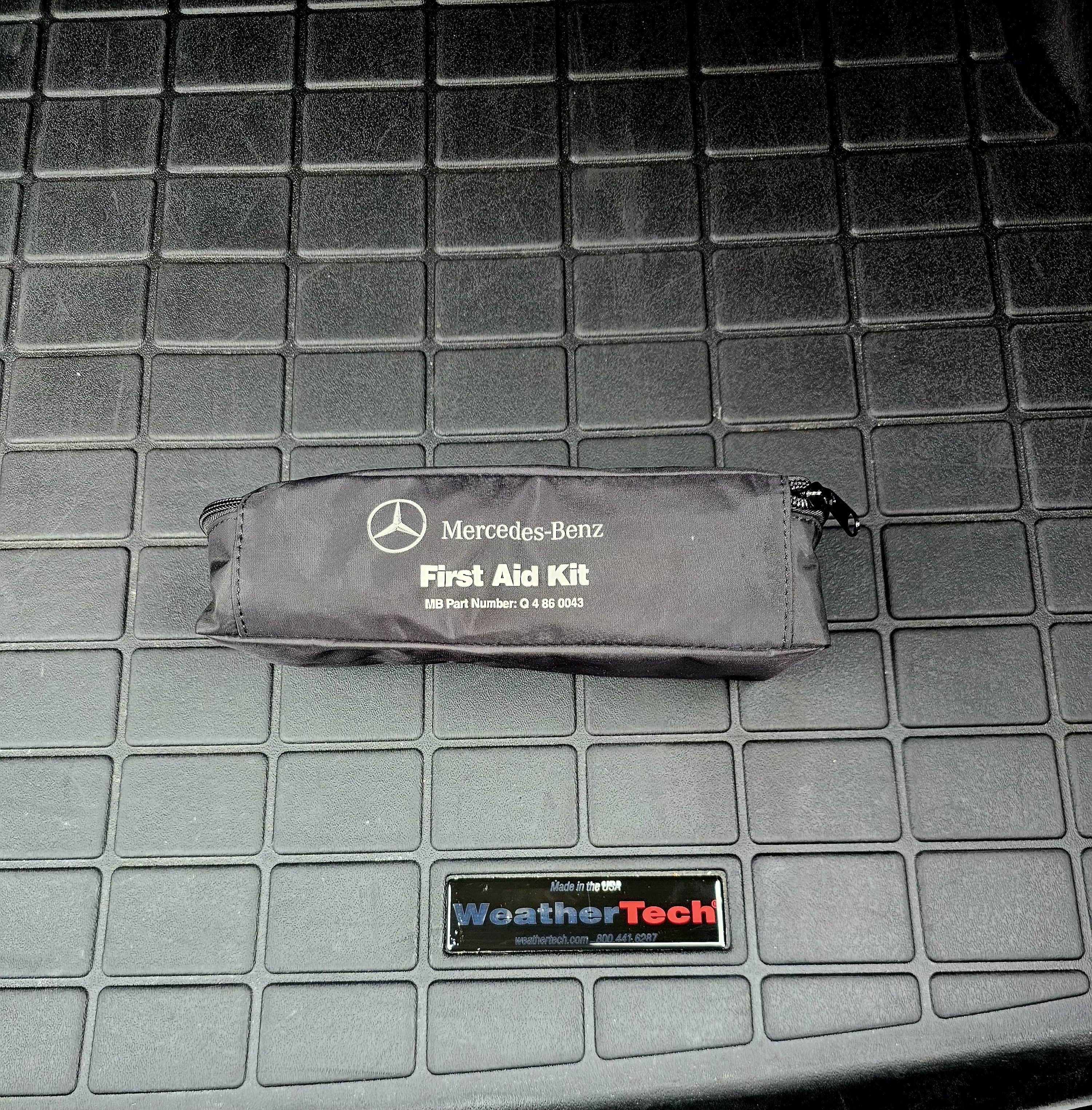 Used 2016 Mercedes-Benz E 350 Sedan image 32