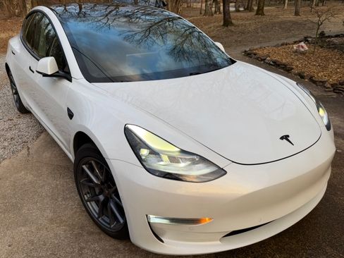 Used 2021 Tesla Model 3 Long Range image 4