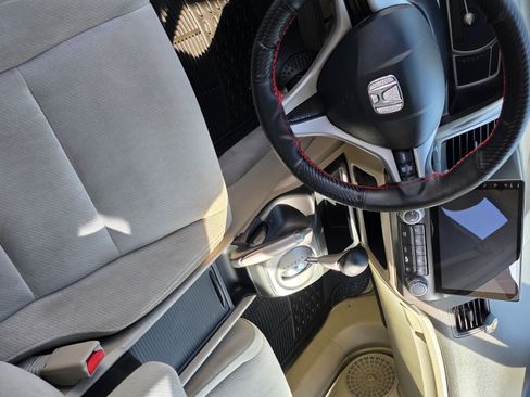 Used 2011 Honda Civic LX image 6