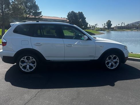 Used 2009 BMW X3 xDrive30i image 1