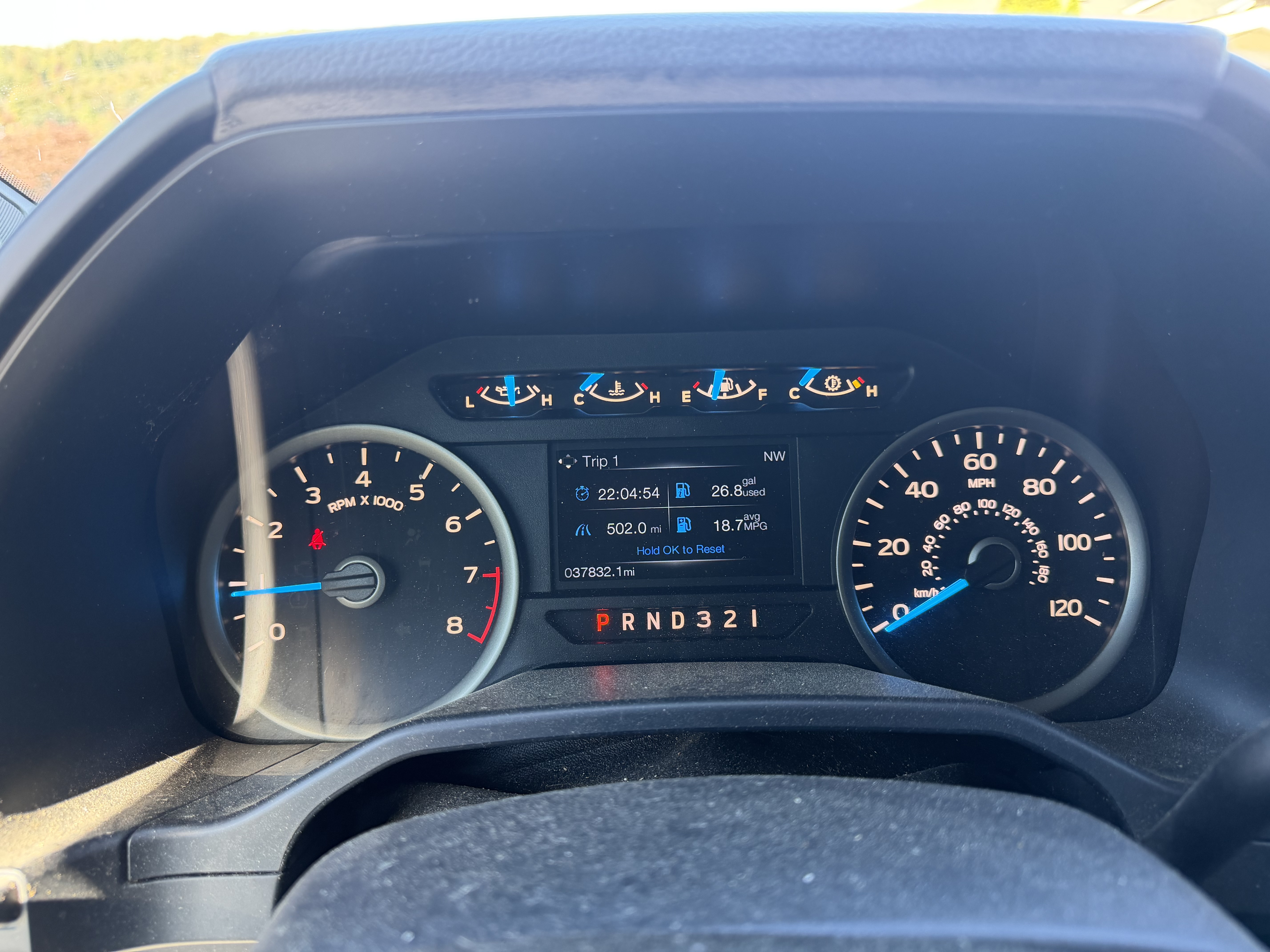 Used 2015 Ford F150 XLT w/ Equipment Group 301A Mid RWD image 9