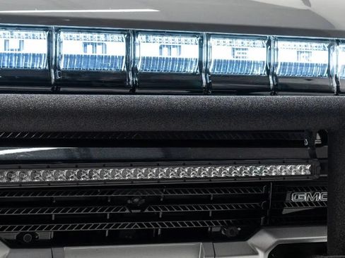 Used 2024 GMC Hummer EV 2X AWD/4WD image 21