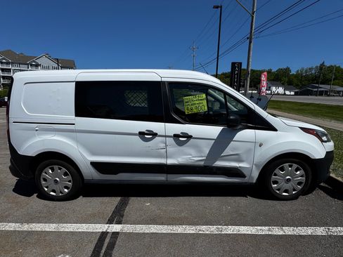 Used 2021 Ford Transit Connect XL FWD image 12