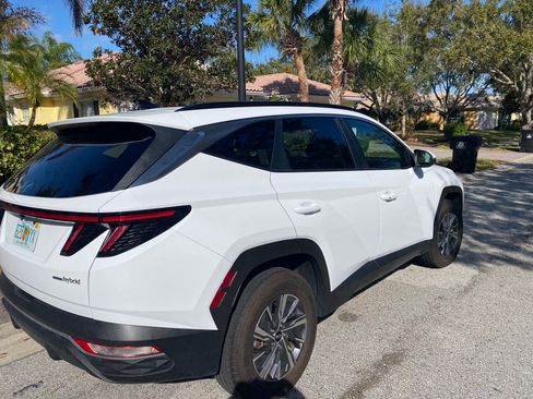 Used 2022 Hyundai Tucson Blue image 10