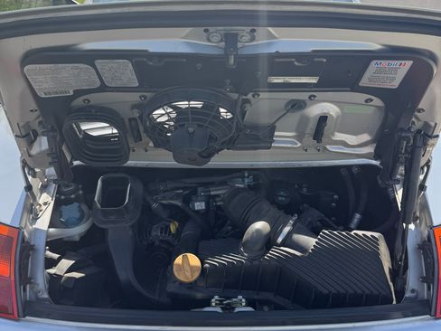 Used 1999 Porsche 911 GT3 RS image 16