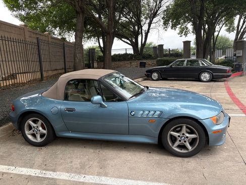 Used 1997 BMW Z3 2.8 RWD image 1