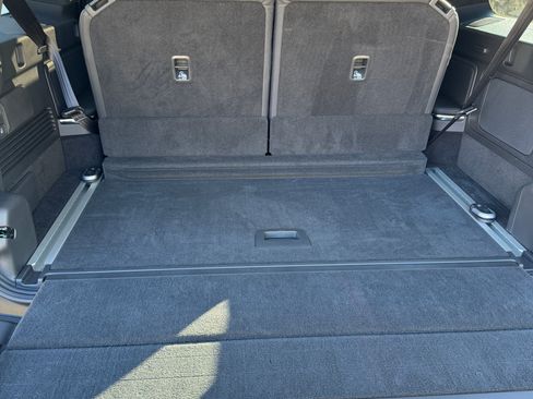 Used 2023 Rivian R1S Adventure image 6