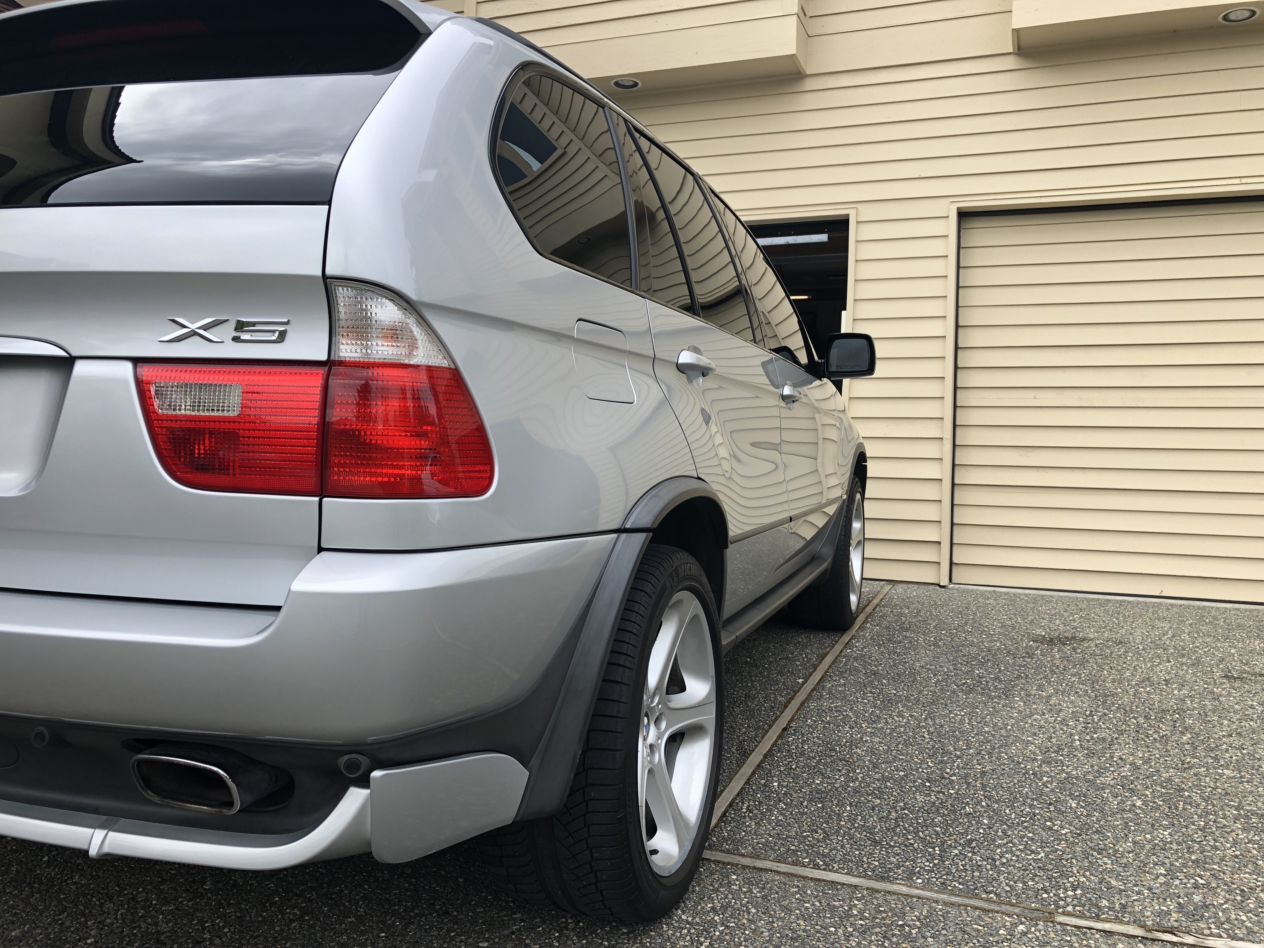Used 2002 BMW X5 4.6is AWD/4WD image 5