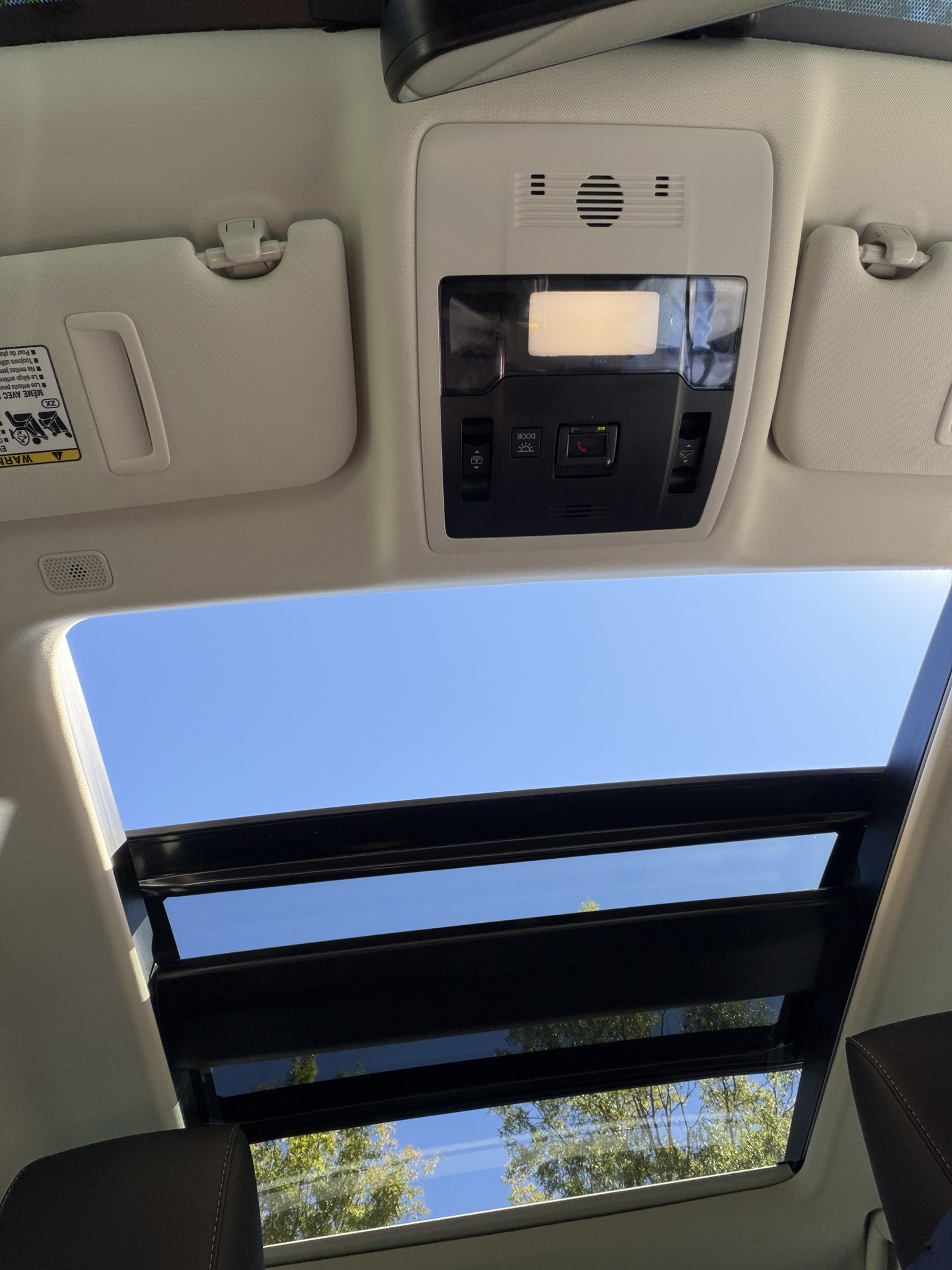Used 2025 Lexus ES 350 Ultra Luxury FWD image 30