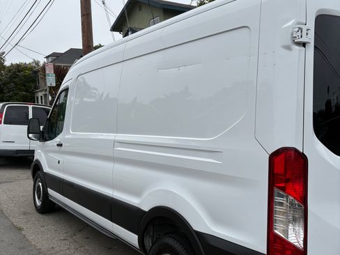 Used 2019 Ford Transit 250 148 Medium Roof w/ Interior Upgrade Package RWD image 6