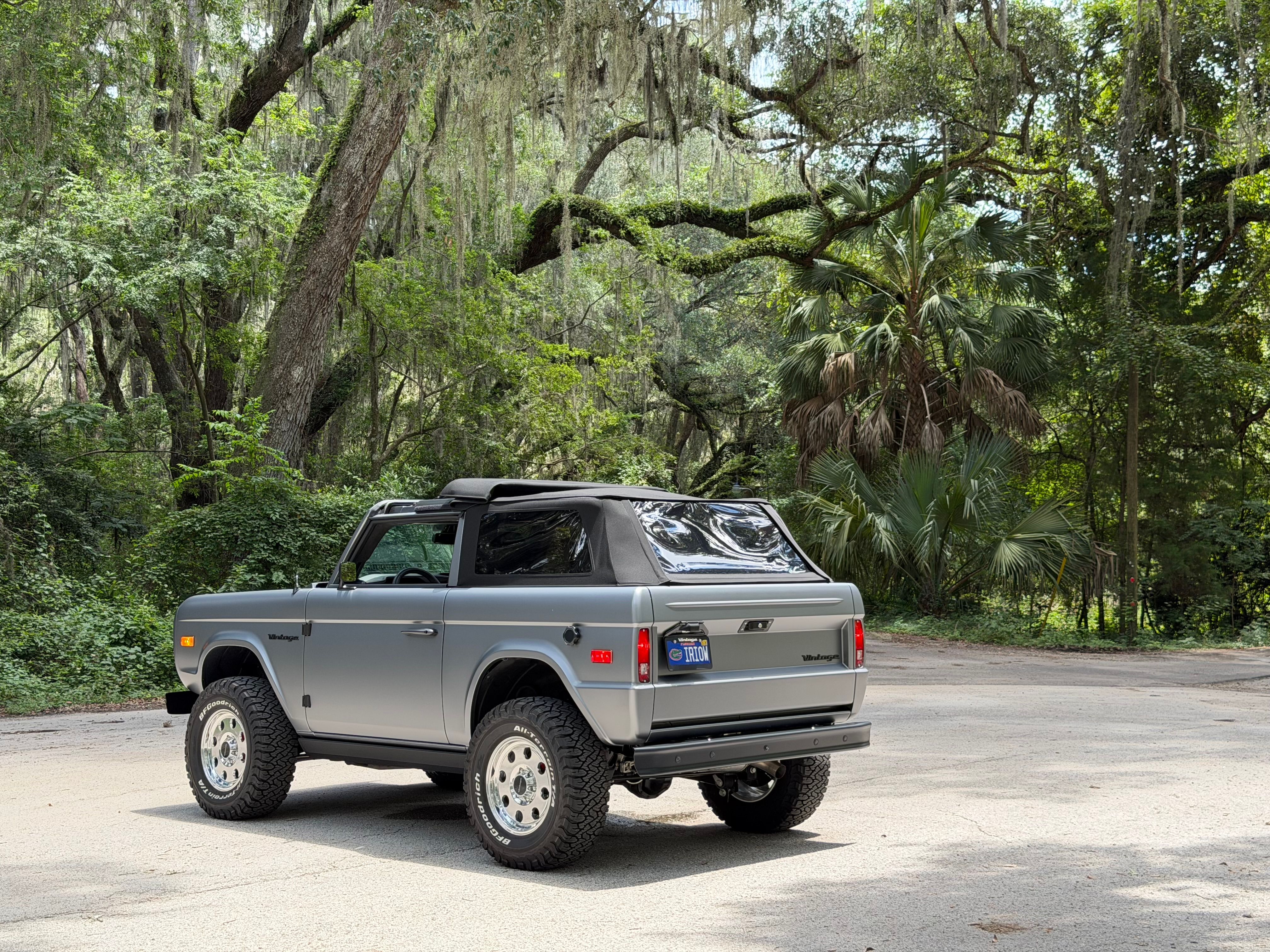 Used 2024 Ford Bronco Black Diamond AWD/4WD image 13