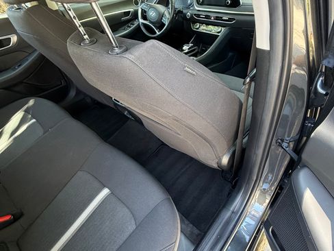 Used 2022 Hyundai Sonata SEL w/ Convenience Package FWD image 13