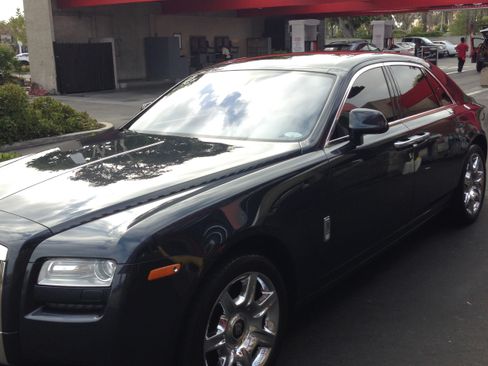 Used 2013 Rolls-Royce Ghost image 2