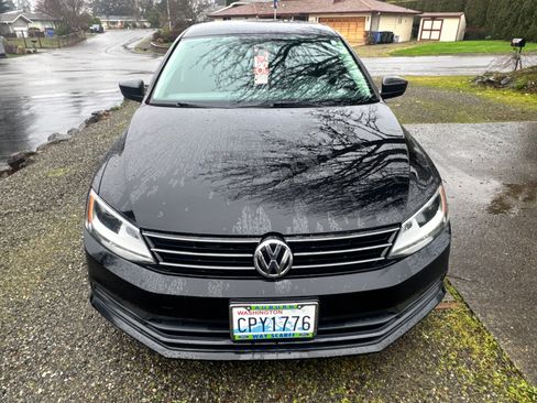 Used 2016 Volkswagen Jetta S image 6