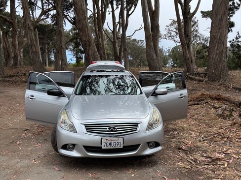 Used 2013 INFINITI G37 Journey w/ Premium Pkg RWD image 23