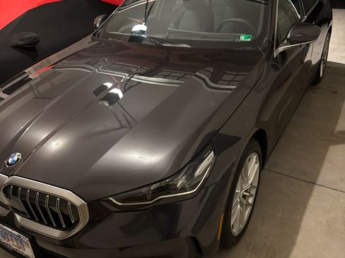 Used 2024 BMW 530i w/ Premium Package image 14