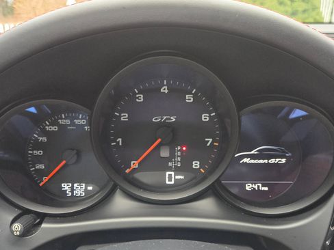 Used 2017 Porsche Macan GTS image 2