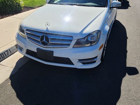Used 2012 Mercedes-Benz C 250 Sedan image 12